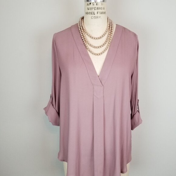 Lush Chiffon V Neck Roll Tab 3/4 Sleeve Mauve Blouse Ladies Size Medium - Picture 3 of 9